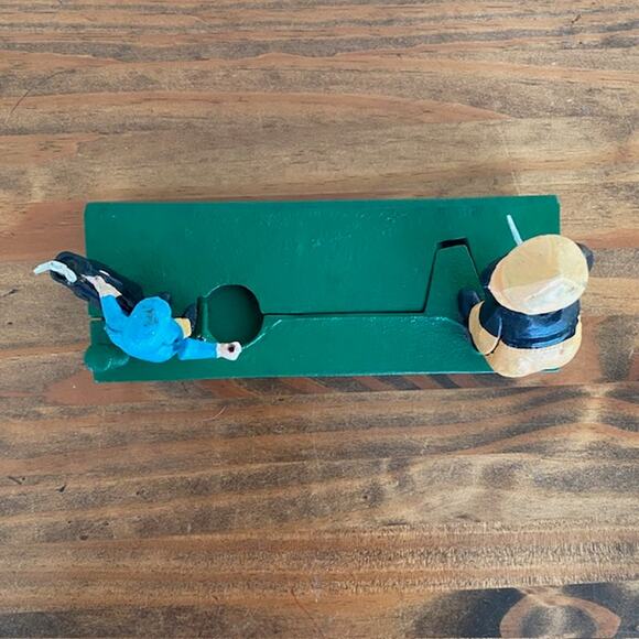 Vintage Cast Iron Reproduction "Birdie Putt" Coin Bank - Picture 9 of 9